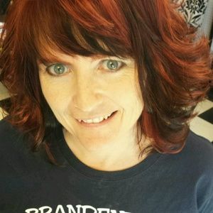 Meet your Posher, Lori